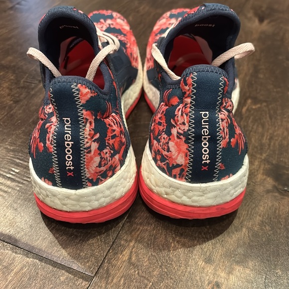 Adidas Women's Navy and Coral Floral Sneakers - Picture 4 of 7